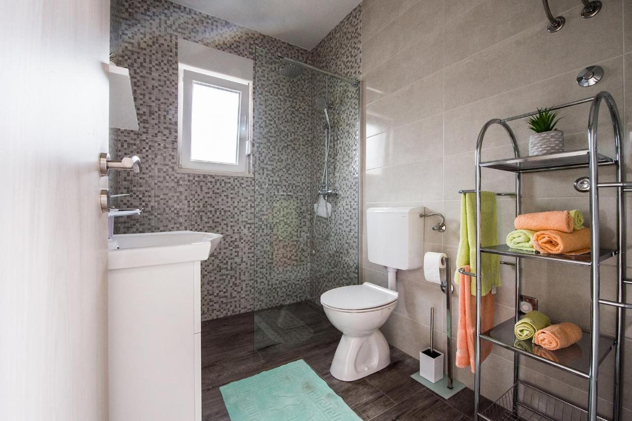 Apartmani Brdar Подстрана Екстериор снимка