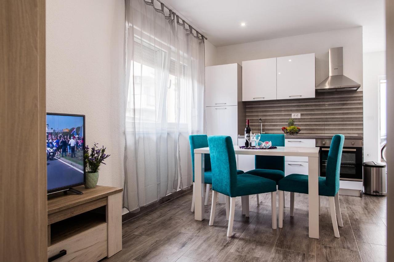 Apartmani Brdar Подстрана Екстериор снимка