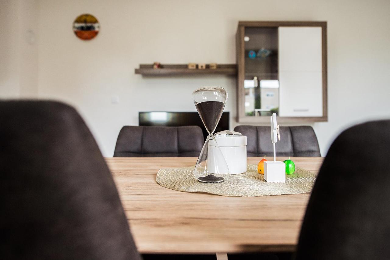 Apartmani Brdar Подстрана Екстериор снимка