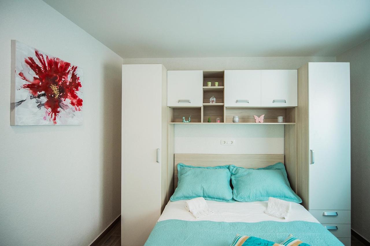 Apartmani Brdar Подстрана Екстериор снимка